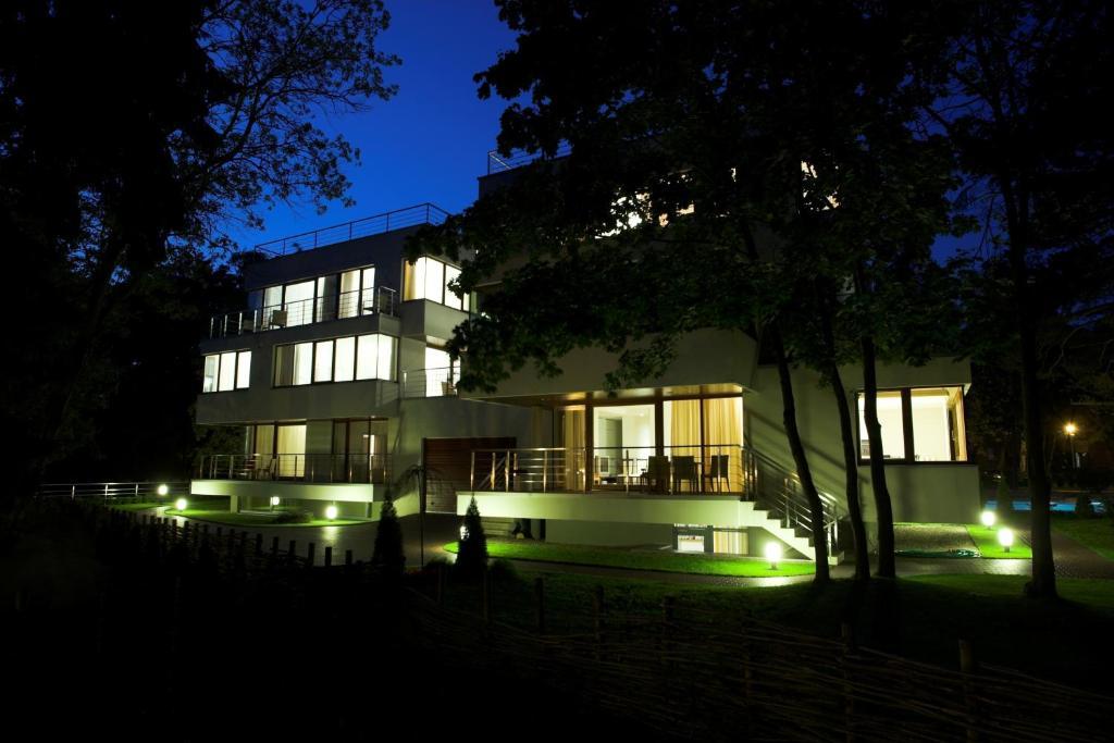 Apartamentai Tylios Pusys Palanga Exterior photo