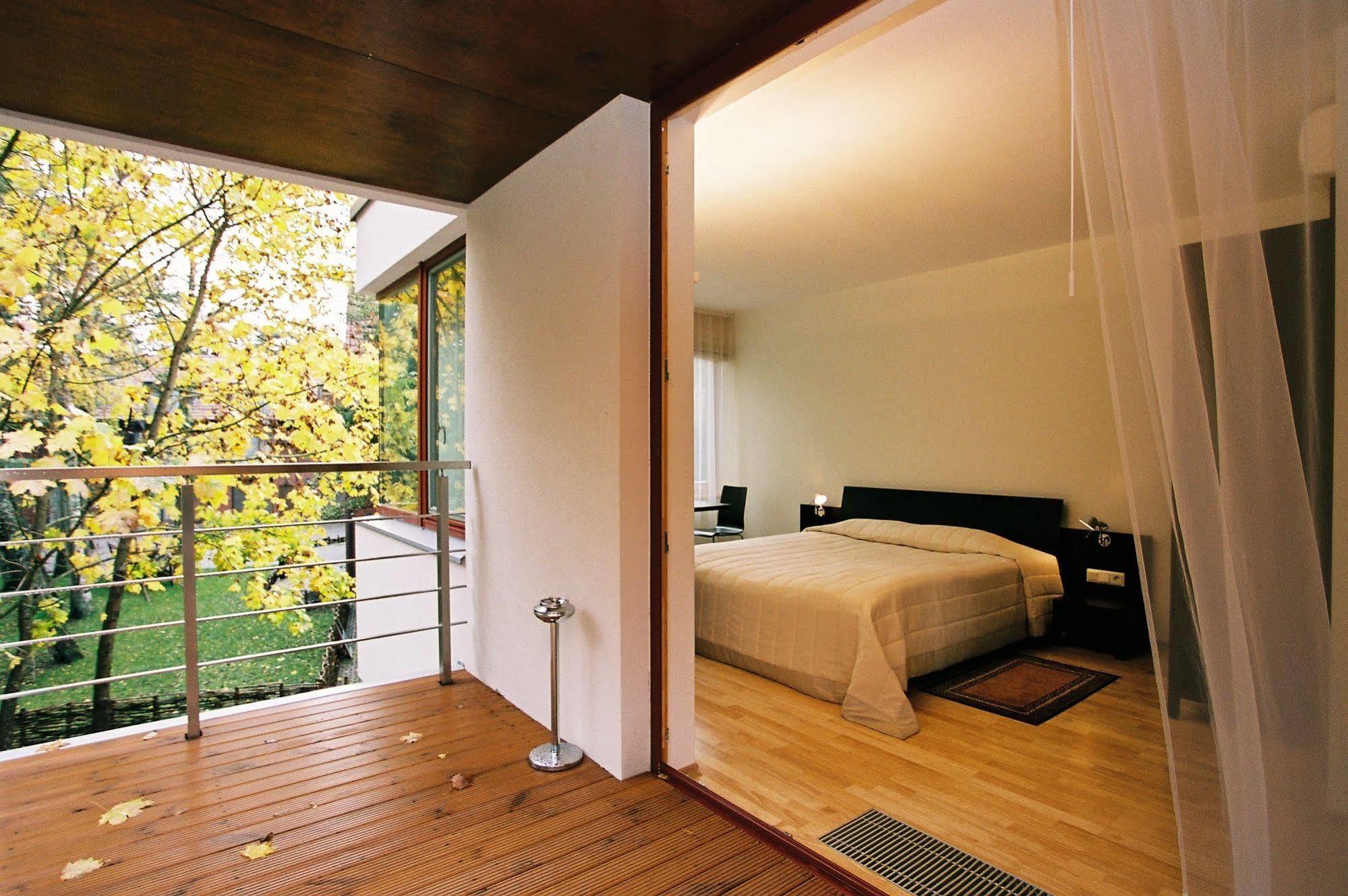 Apartamentai Tylios Pusys Palanga Exterior photo